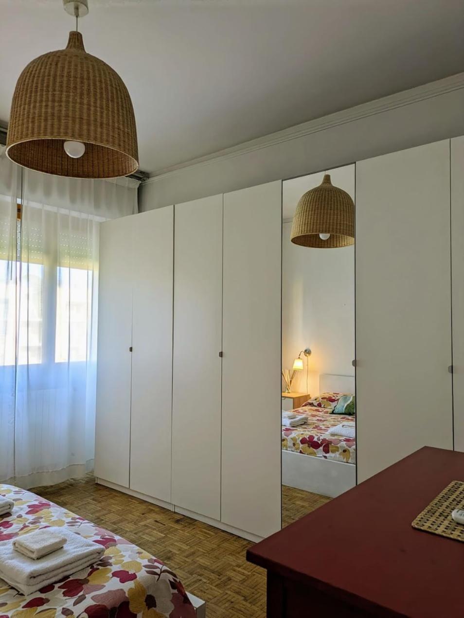 Appartamento Viale Puccini - Free Gated Parking - 3 Minutes From Center لوكا المظهر الخارجي الصورة
