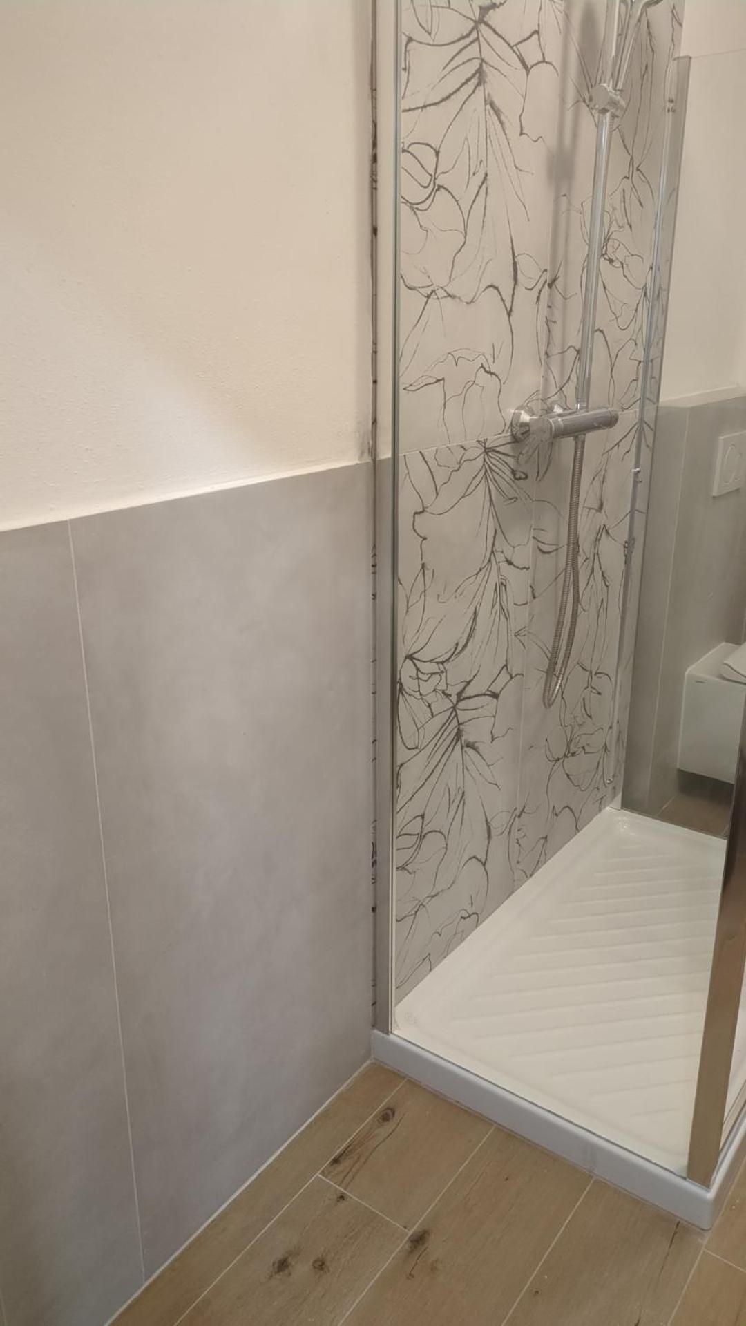 Appartamento Viale Puccini - Free Gated Parking - 3 Minutes From Center لوكا المظهر الخارجي الصورة